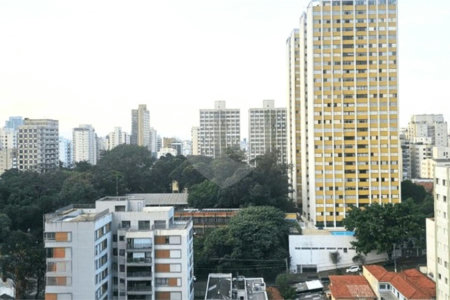 Apartamento à venda com 3 quartos, sendo 2 suítes, em Sumaré, São Paulo, SP