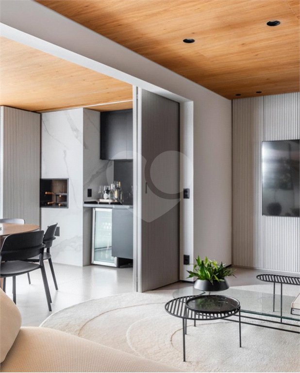 Apartamento à venda com 2 suítes em Vila Olímpia, São Paulo, SP