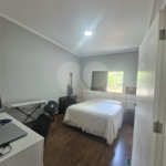 Casa à venda com 4 quartos, sendo 2 suítes, no condomínio Grape Village, Vinhedo - SP