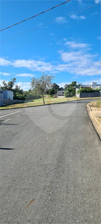 Terreno à venda no condomínio Village Ipanema 2, Araçoiaba da Serra - SP