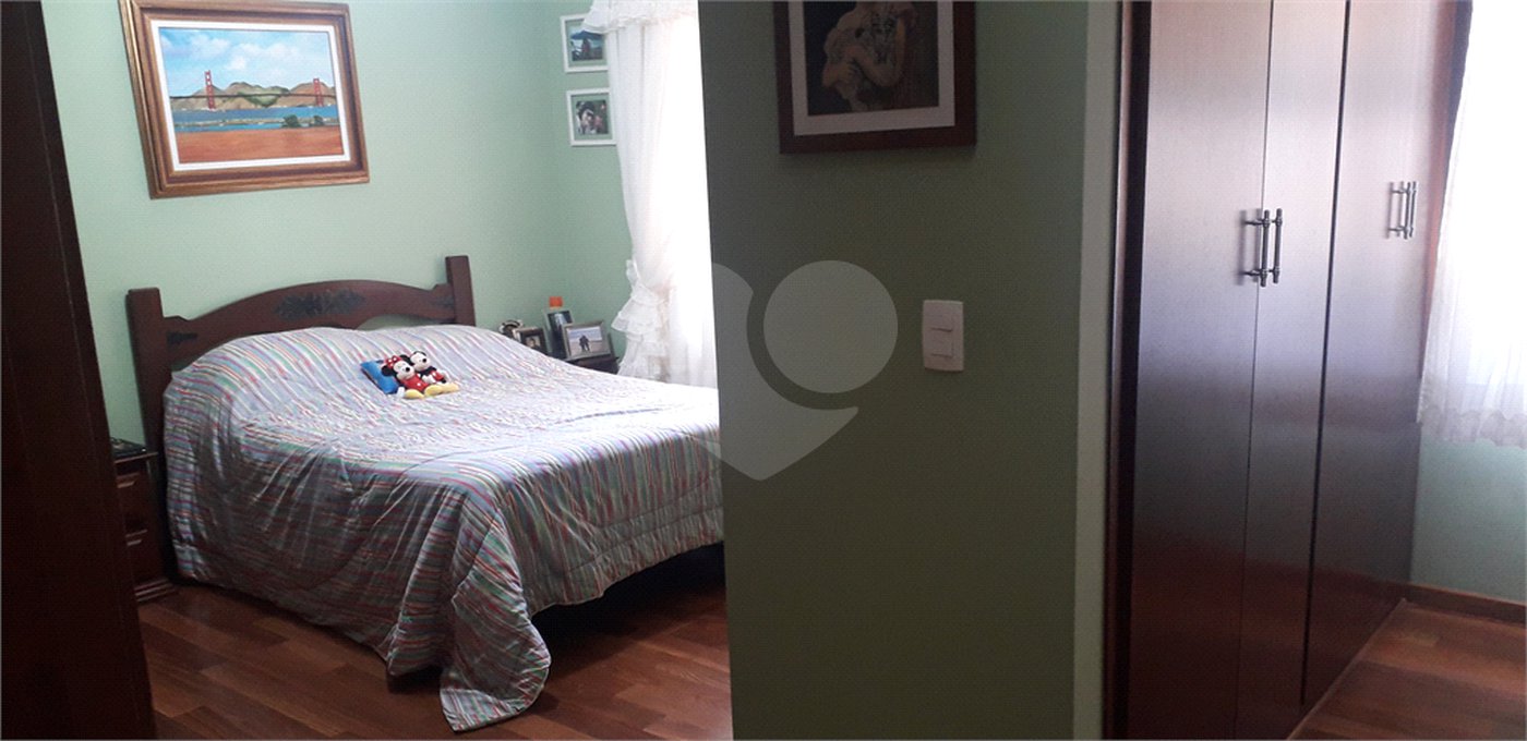 Casa à venda com 3 quartos, sendo 2 suítes, em Jardim Leonor, São Paulo, SP