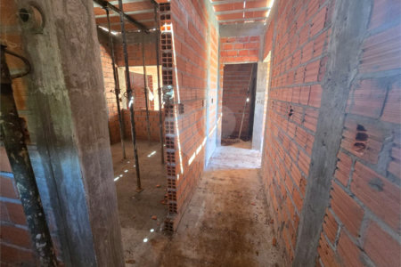 Casa à venda com 3 quartos, sendo 1 suíte, no condomínio Residencial Tivolli, Itapetininga - SP