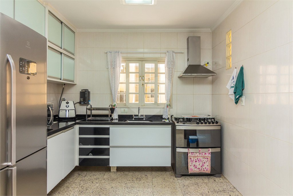 Sobrado à venda com 3 quartos, sendo 1 suíte, em Jardim Franca, São Paulo, SP