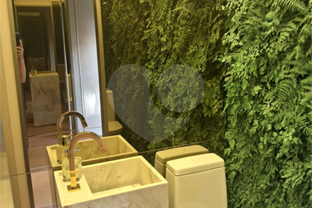Apartamento à venda com 2 suítes em Vila Mariana, São Paulo, SP