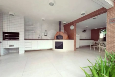 Apartamento à venda com 4 quartos, sendo 1 suíte, em Cidade São Francisco, São Paulo, SP