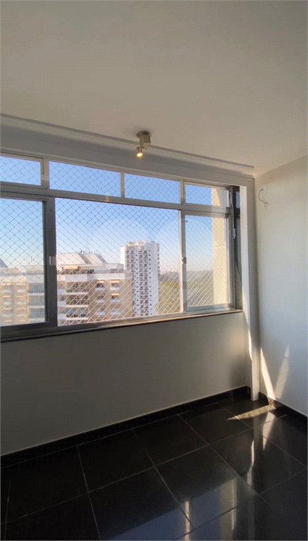 Apartamento à venda com 3 suítes em Santo Amaro, São Paulo, SP