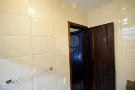 Casa à venda com 5 quartos, sendo 1 suíte, no condomínio Vivendas, Rio de Janeiro - RJ