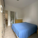 Casa à venda com 3 quartos, sendo 1 suíte, no condomínio New Village, Cotia - SP