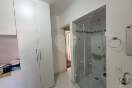 Sobrado à venda com 6 quartos, sendo 2 suítes, em Vila Romana, São Paulo, SP