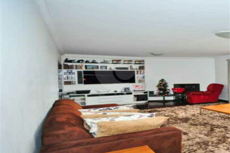 Apartamento à venda com 4 quartos, sendo 1 suíte, em Vila Suzana, São Paulo, SP