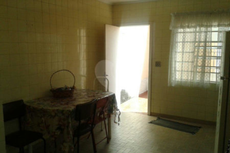 Sobrado à venda com 2 quartos em Parada Inglesa, São Paulo, SP