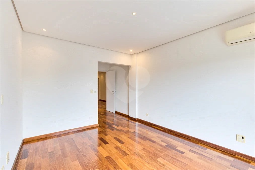 Apartamento à venda ou para alugar com 4 suítes em Alto da Boa Vista, São Paulo, SP