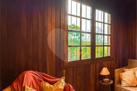 Casa à venda com 3 quartos, sendo 1 suíte,  em Chácara São João, Carapicuíba, SP