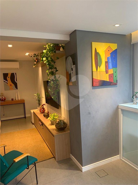 Apartamento à venda com 2 quartos, sendo 1 suíte,  em Barra Funda, São Paulo, SP