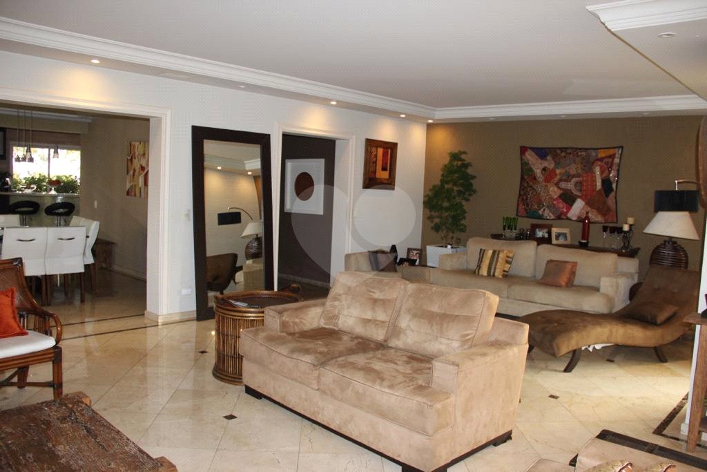 Apartamento à venda com 4 suítes em Vila Suzana, São Paulo, SP