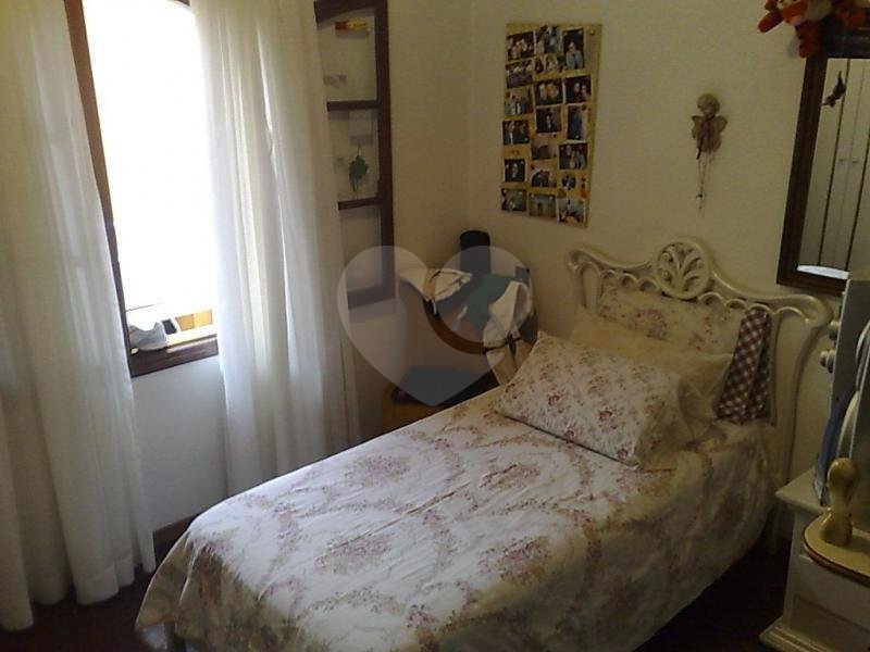 Sobrado à venda com 4 quartos, sendo 2 suítes, em Vila Guilherme, São Paulo, SP