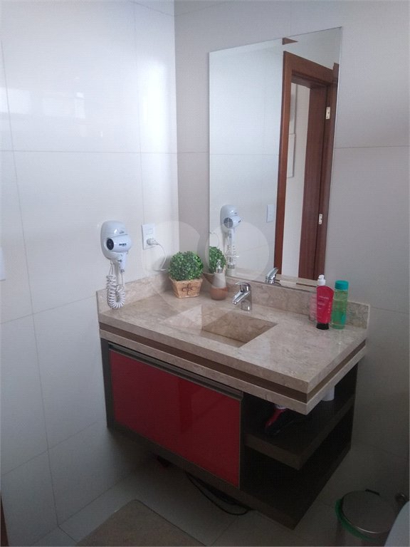 Casa à venda com 4 quartos, sendo 2 suítes,  no condomínio Damha Iii, São Carlos - SP