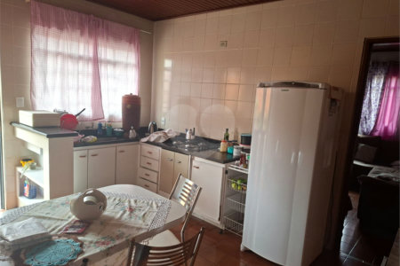 Casa à venda com 3 quartos em Vila Santana, Itapetininga, SP