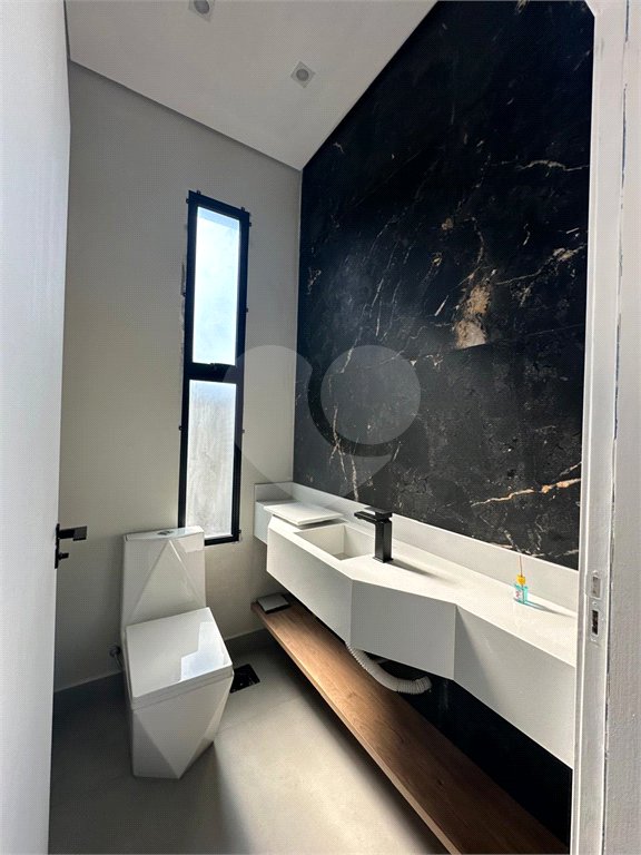 Casa à venda com 4 suítes no condomínio Granja Anita, Mogi das Cruzes - SP