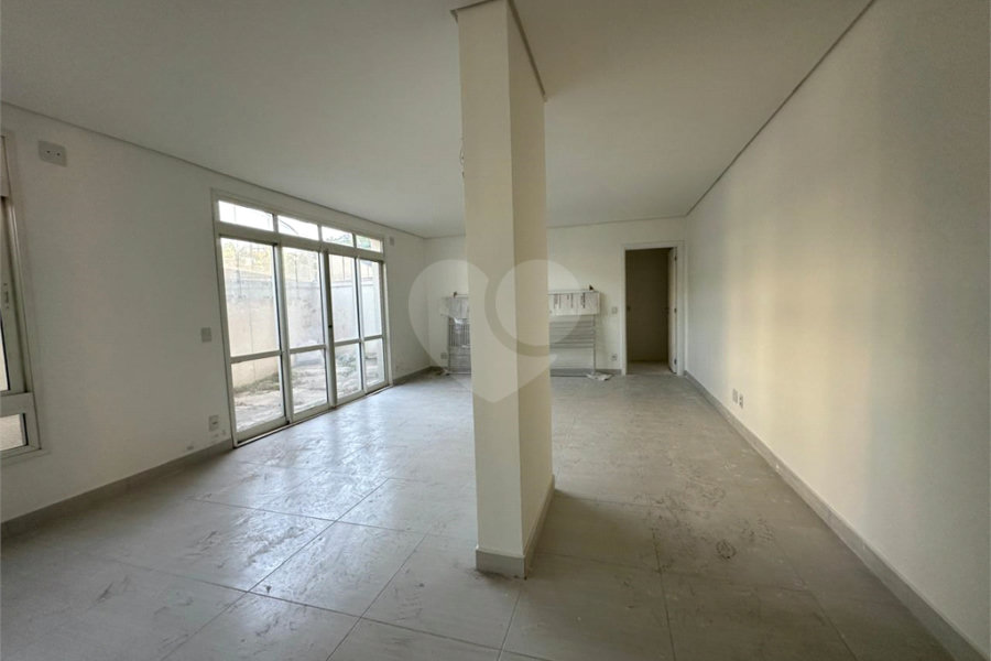 Apartamento à venda com 5 suítes em Santana, São Paulo, SP