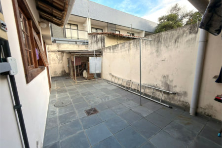 Casa à venda com 3 suítes em Portinho, Cabo Frio, RJ