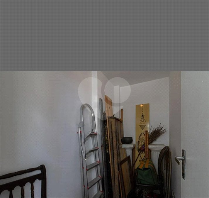 Apartamento à venda com 3 quartos, sendo 1 suíte,  em Aclimação, São Paulo, SP