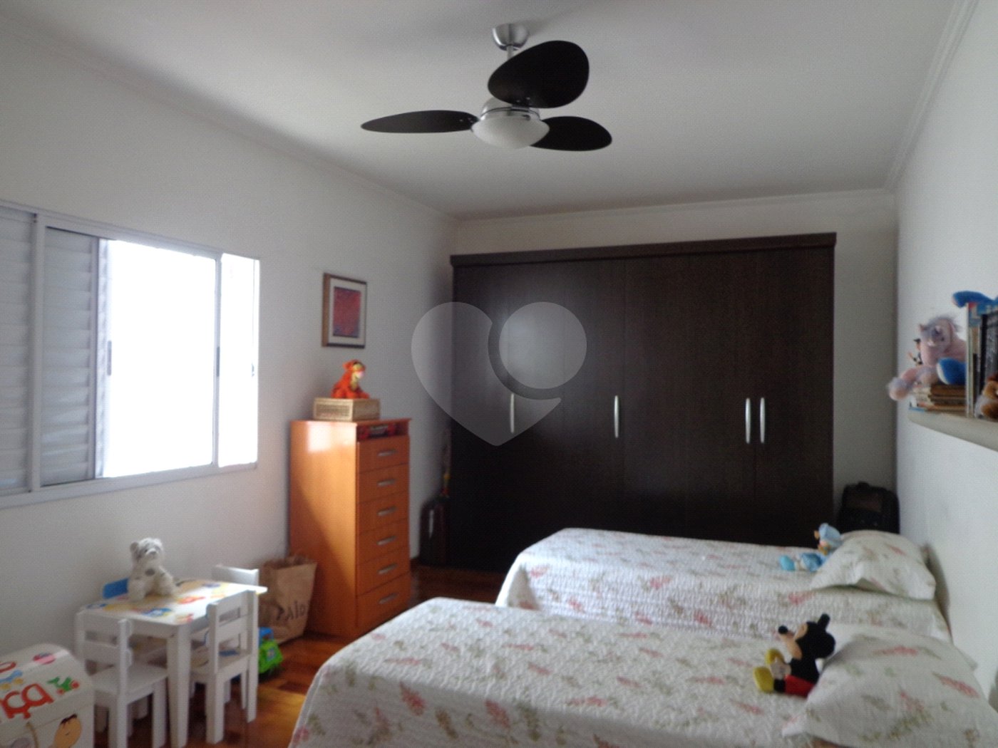Sobrado à venda com 4 quartos, sendo 2 suítes, em Jardim São Bento, São Paulo, SP