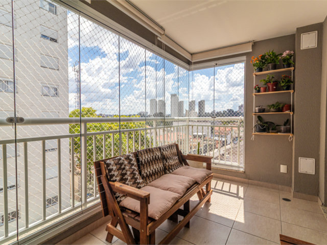 Apartamento à venda com 3 quartos, sendo 1 suíte,  em Campo Grande, São Paulo, SP