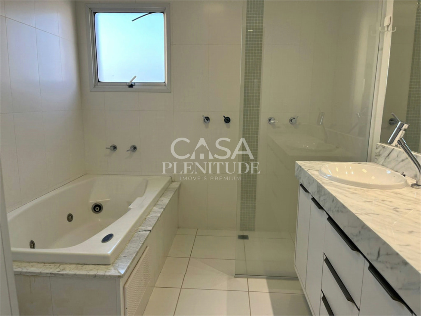Apartamento à venda com 3 suítes em Parque Campolim, Sorocaba, SP