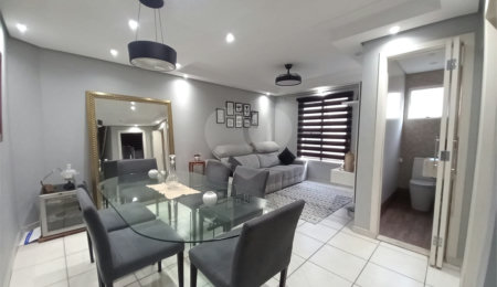 Casa à venda com 2 suítes no condomínio Da Chácara, São Paulo - SP