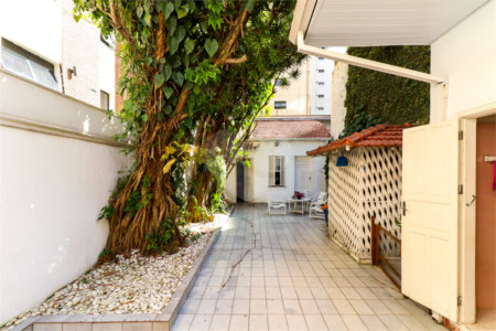 Casa à venda com 2 quartos em Vila Mariana, São Paulo, SP