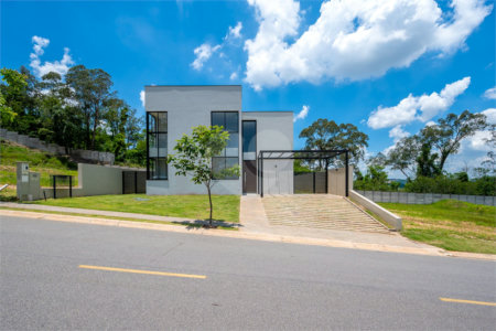 Casa à venda ou para alugar com 4 suítes no condomínio Residencial Arboretum, Vinhedo - SP