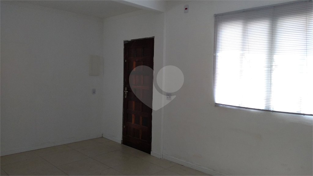 Casa à venda com 3 quartos, sendo 1 suíte, em Vila Mariana, São Paulo, SP