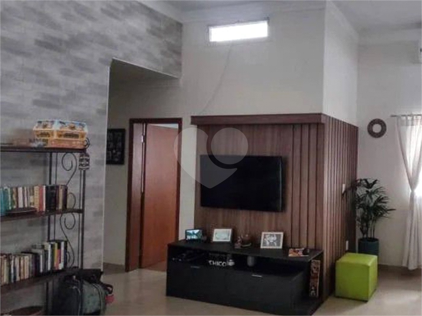 Casa à venda com 3 quartos, sendo 1 suíte, no condomínio Vilagio Vista Real, Paulínia - SP