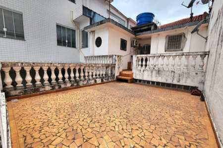 Casa com 3 dormitórios à venda, 198 m² por R$ 1.099.000,00 - Marapé - Santos/SP