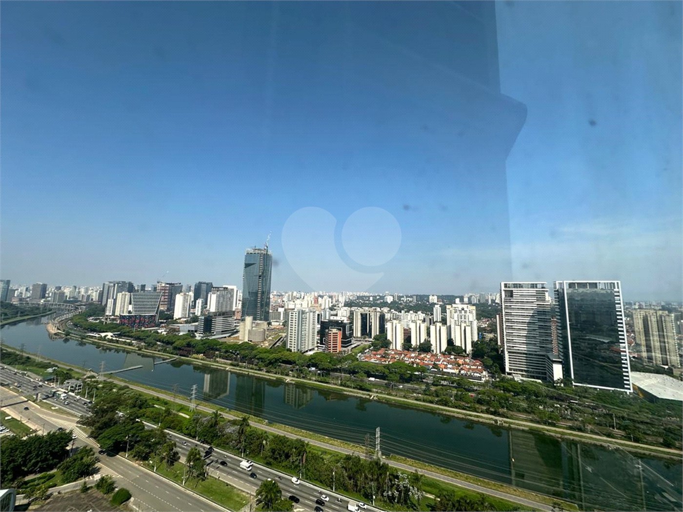 Apartamento para alugar com 4 suítes em Jardim Fonte do Morumbi, São Paulo, SP