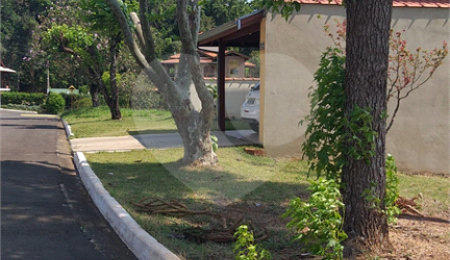 Casa à venda com 2 suítes no Centro, Águas de Lindóia, SP