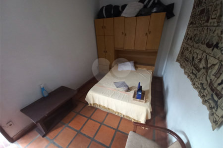Sobrado à venda com 4 quartos, sendo 2 suítes, em Fazenda Morumbi, São Paulo, SP