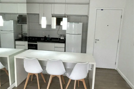 Apartamento à venda com 3 quartos, sendo 1 suíte,  em Vila Andrade, São Paulo, SP