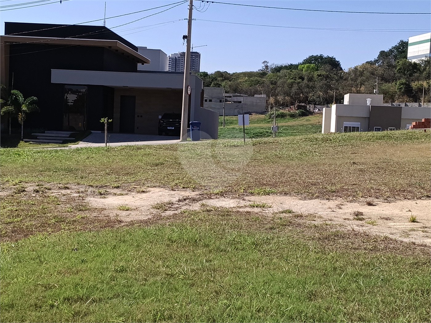 Terreno à venda no condomínio Bougainville, Sorocaba - SP