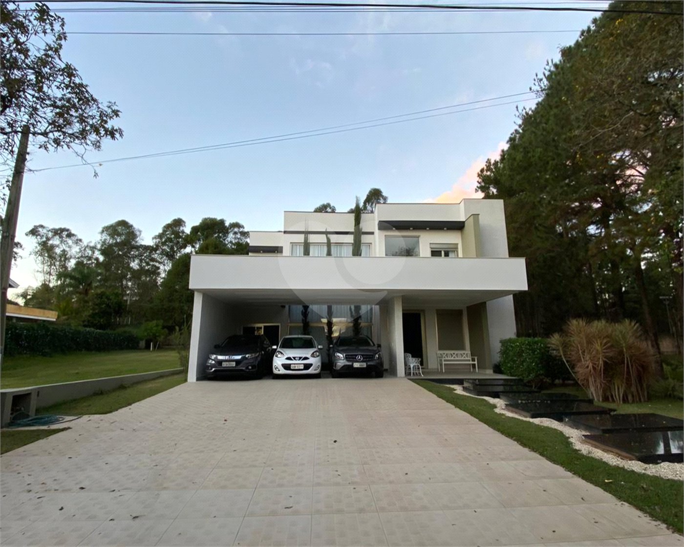 Casa à venda com 4 suítes no condomínio Vivendas do Lago, Sorocaba - SP