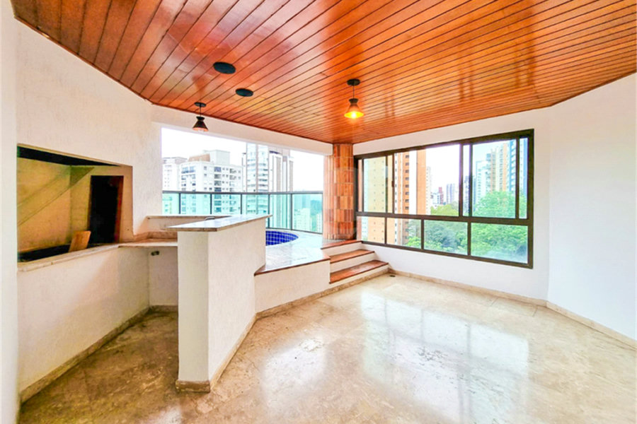Apartamento à venda com 4 suítes em Morumbi, São Paulo, SP