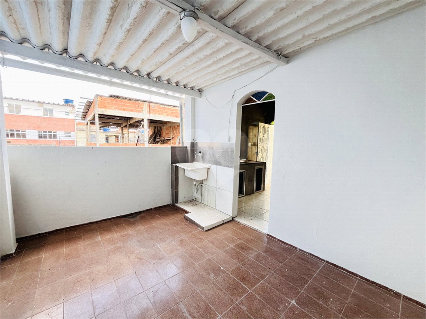 Casa à venda com 3 quartos em Campo Grande, Rio de Janeiro, RJ