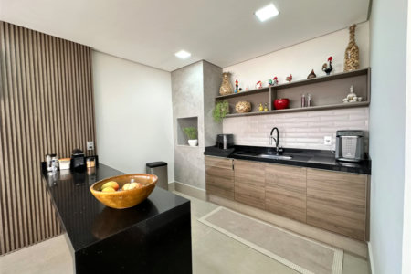 Casa à venda com 3 suítes no condomínio Villas do Golfe, Itu - SP