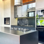 Casa à venda com 3 suítes no condomínio Villa dos Pinheiros, Indaiatuba - SP