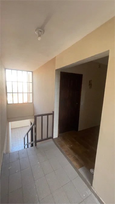 Sobrado à venda com 4 quartos, sendo 1 suíte, em Jardim Ester Yolanda, São Paulo, SP