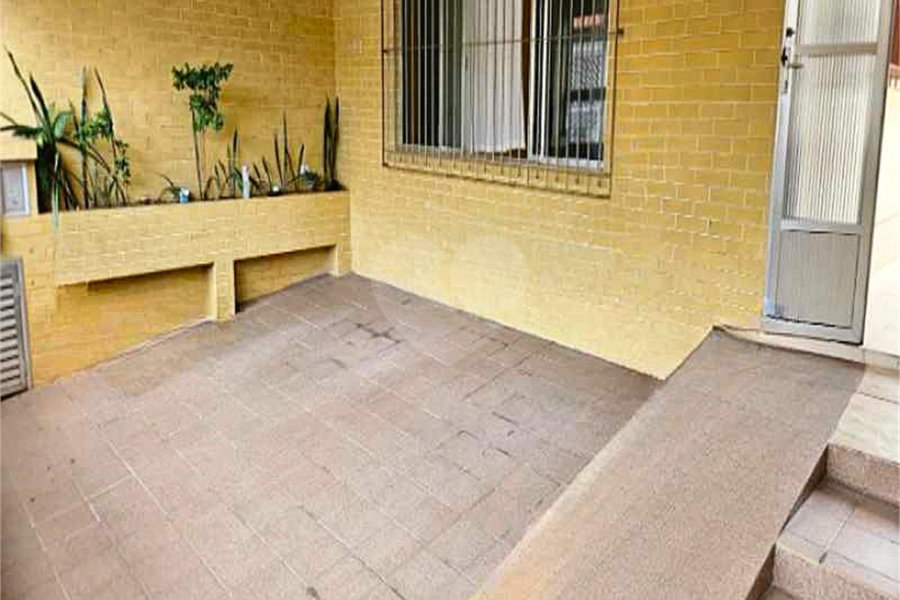 Casa à venda com 4 quartos, sendo 1 suíte, em Jaguara, São Paulo, SP