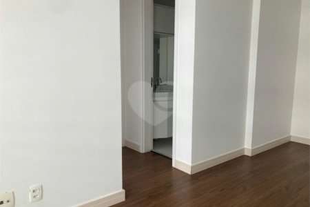 Apartamento à venda com 2 quartos em Bela Vista, São Paulo, SP