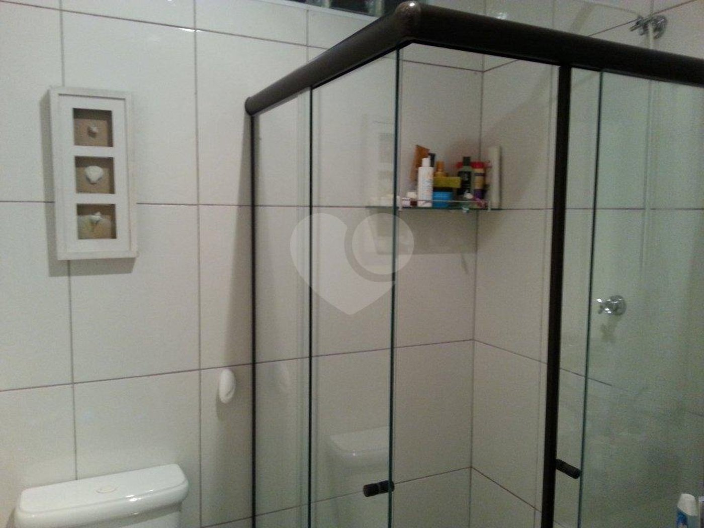 Sobrado à venda com 3 suítes em Vila Nivi, São Paulo, SP