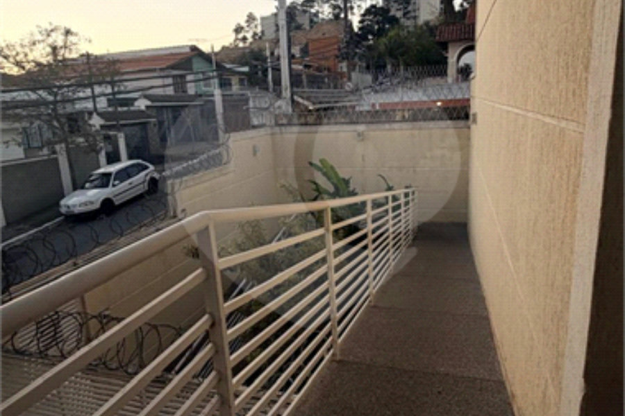 Casa à venda com 2 suítes no condomínio Residencial Real North Pedro, São Paulo - SP